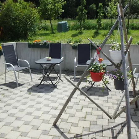 民宿 Martini Rammert Großbettlingen